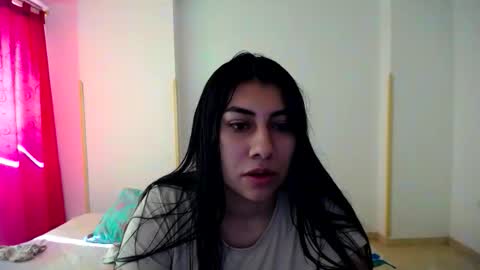 kateryn online show from December 15, 3:08 pm