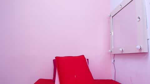 Kendall online show from October 5, 12:02 pm