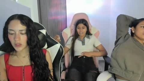 khloe sweet online show from October 21, 10:13 pm