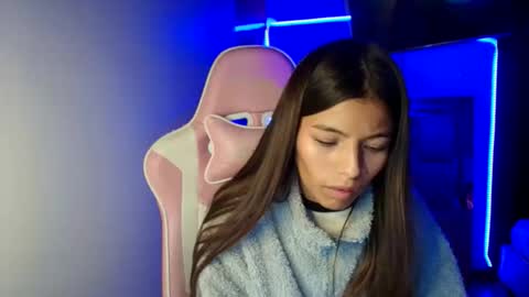 khloe sweet online show from May 13, 11:47 pm