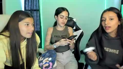 khloe sweet online show from February 10, 9:15 pm