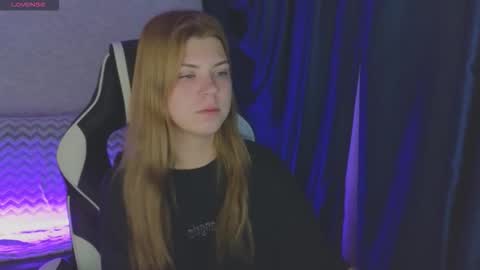 Molly   Emily online show from September 17, 9:51 pm