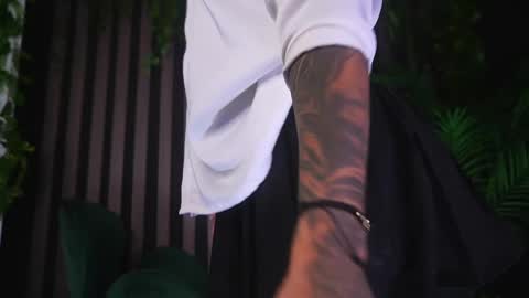   online show from February 20, 7:52 pm