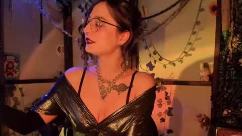 Lady Luna online show from September 27, 12:30 am