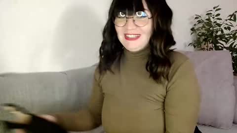 _lalilu_ online show from December 21, 2:34 pm