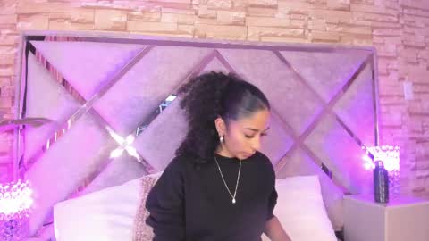 Lanna  online show from October 1, 10:36 am