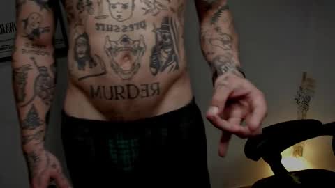 Layne online show from October 26, 4:24 am