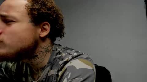 Layne online show from November 17, 7:44 am