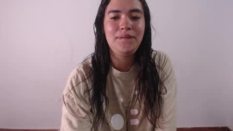 Leslie online show from May 18, 4:07 am
