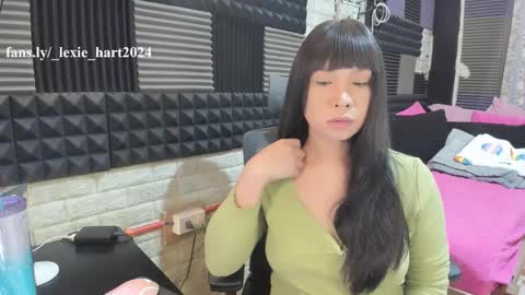 lexie online show from October 5, 5:42 pm