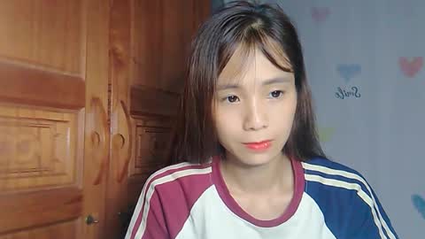 _lily0_ online show from July 29, 8:36 am