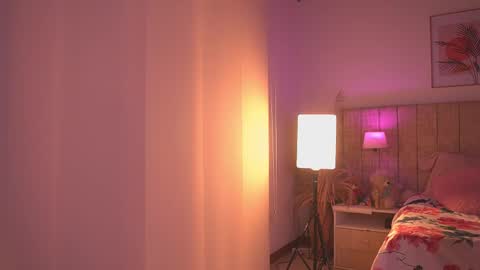 Lissana online show from October 22, 8:32 pm