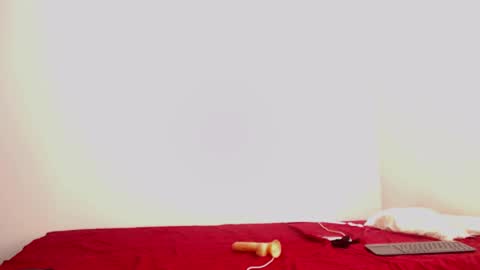 Snapshot of _loreana_ chatting on January 22, 2:56 pm _loreana_ online show from January 22, 2:56 pm