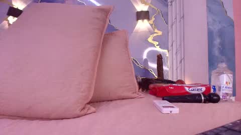 Lorrayne online show from November 1, 12:37 pm