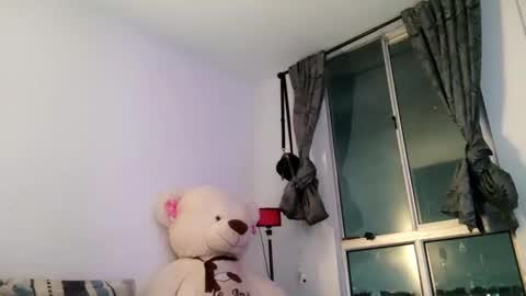 _lunaa__ online show from March 1, 2:04 am