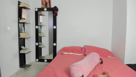 Luna online show from September 18, 11:42 pm