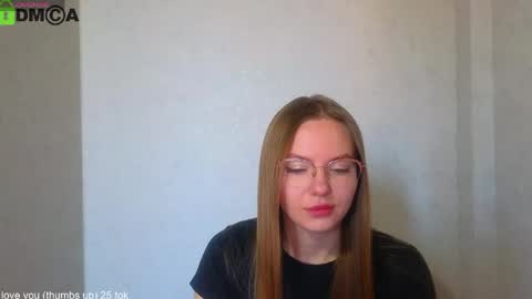 Welcome guys  Pleasure to see you all here  My name is Lysafeta and MichaelaTip menu is active Private is open  online show from April 24, 4:47 am