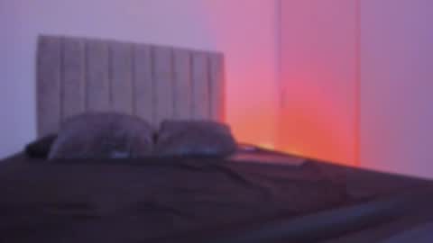    online show from December 17, 11:06 am