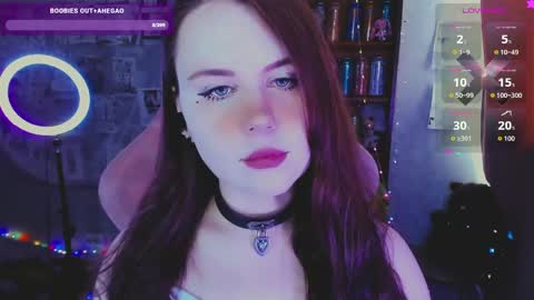 Mia online show from June 2, 2:57 am