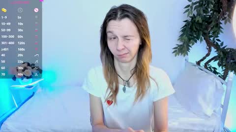 Scarlett online show from March 10, 10:30 am