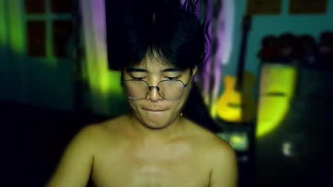 MAX Dont forget to follow online show from December 20, 2:57 pm