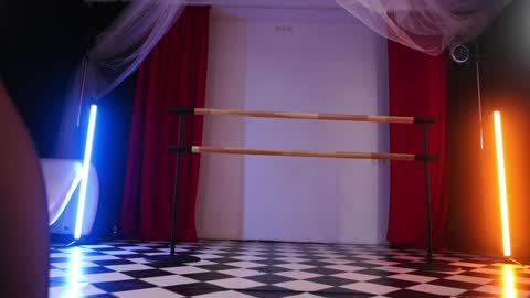  Saturday - start 2030-2130 GMT online show from November 9, 9:06 pm