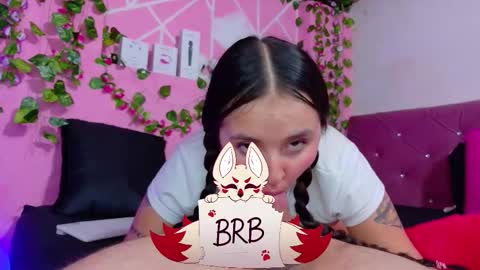  Mia y Mike  online show from November 7, 3:58 pm