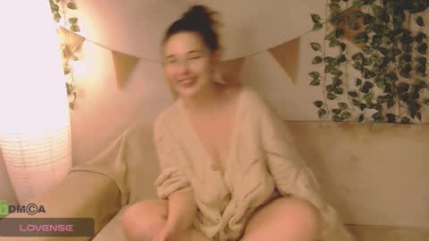 Mia online show from November 30, 12:07 am