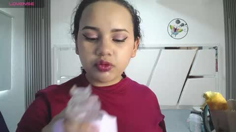  Mia  online show from September 22, 12:53 pm