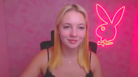 Melanie online show from September 11, 11:22 am