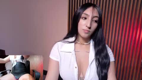 Call me Miley  online show from June 5, 9:31 pm