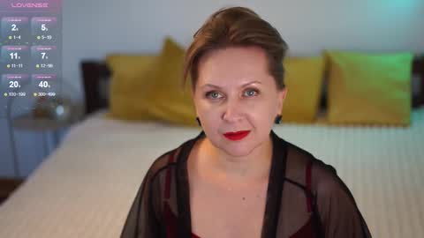 _million_dollarsmile online show from September 25, 1:29 pm