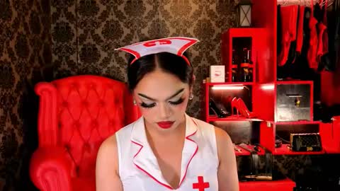 Raven Strauss online show from October 28, 7:04 pm