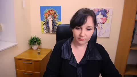 Snapshot of _miranda_sun chatting on March 1, 3:27 pm Miranda online show from March 1, 3:27 pm