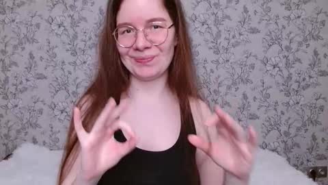  mizuka  online show from November 9, 6:10 pm