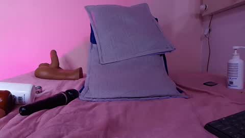 MORGAN CELESTE online show from October 7, 9:22 pm