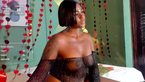  nahomy 07 online show from February 11, 10:07 pm