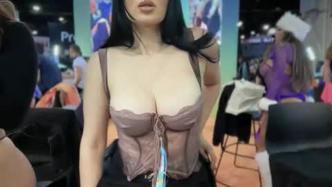 naty19 online show from April 10, 10:25 pm