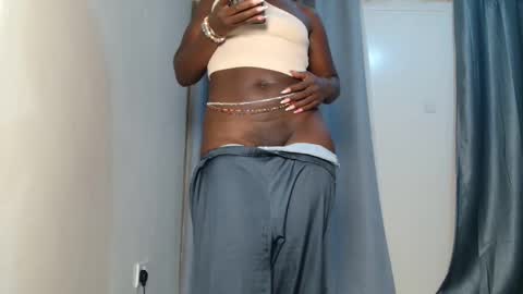 _naughty_alexah online show from May 24, 6:36 pm