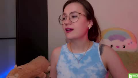Snapshot of _nemalkovamia chatting on March 12, 6:40 am Mia with a big heart  online show from March 12, 6:40 am
