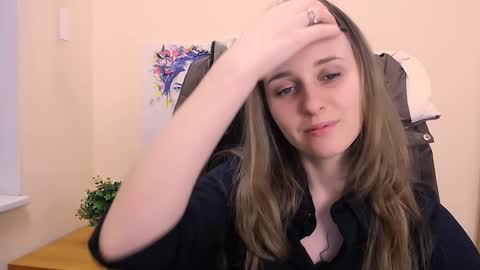 Snapshot of _nicole_new chatting on January 31, 3:33 pm Nica online show from January 31, 3:33 pm