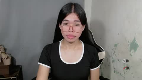 _odette22 online show from July 27, 12:46 pm