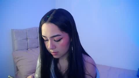 Paris online show from April 15, 10:21 pm