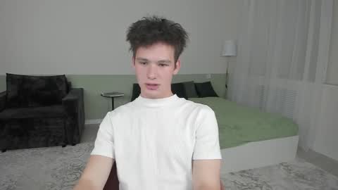 Henry online show from April 30, 8:25 pm