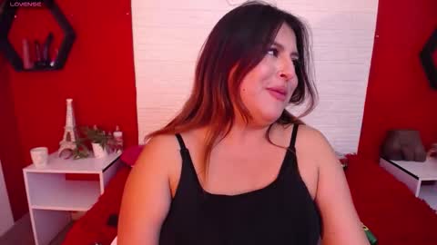 Laura online show from December 20, 10:50 pm