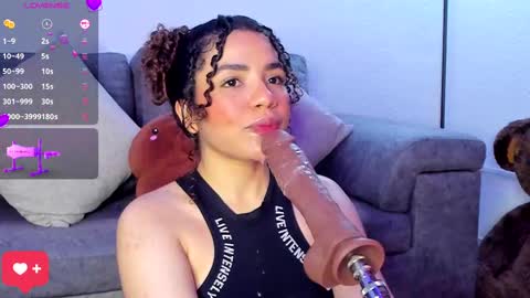 Kate evhans online show from March 2, 11:09 pm