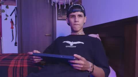 wav online show from March 15, 7:13 am