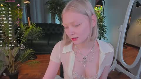 Snapshot of _rude_girl_ chatting on December 30, 3:02 pm Eve online show from December 30, 3:02 pm