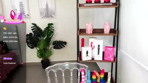 Sassy Girl online show from February 27, 6:09 pm