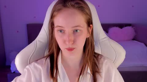 _secretelly_ online show from November 17, 11:13 am